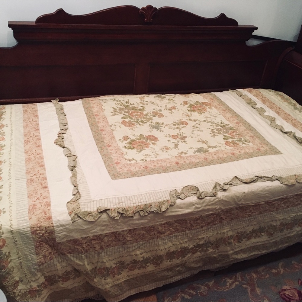 BOGO Full double, shown as twin, queen. hand-stitched peach n sage cotton quilt